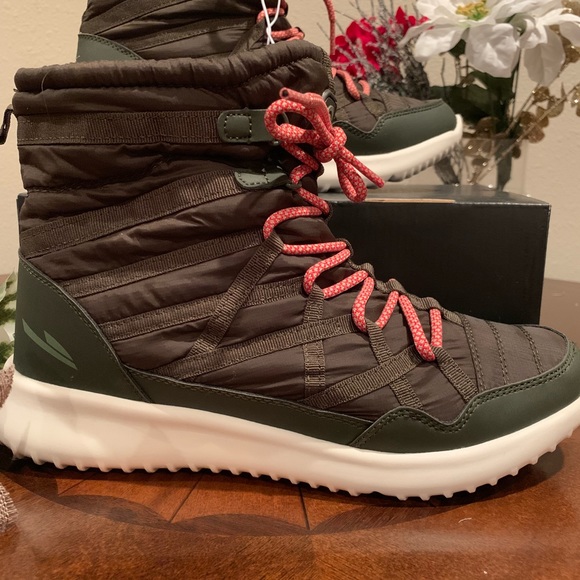Champion Loren Snow Jogger boots Olive NWT - Picture 2 of 7